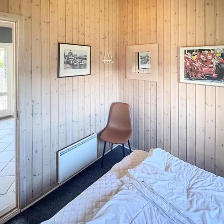 Сasa de vacaciones In With Kitchen Otterup